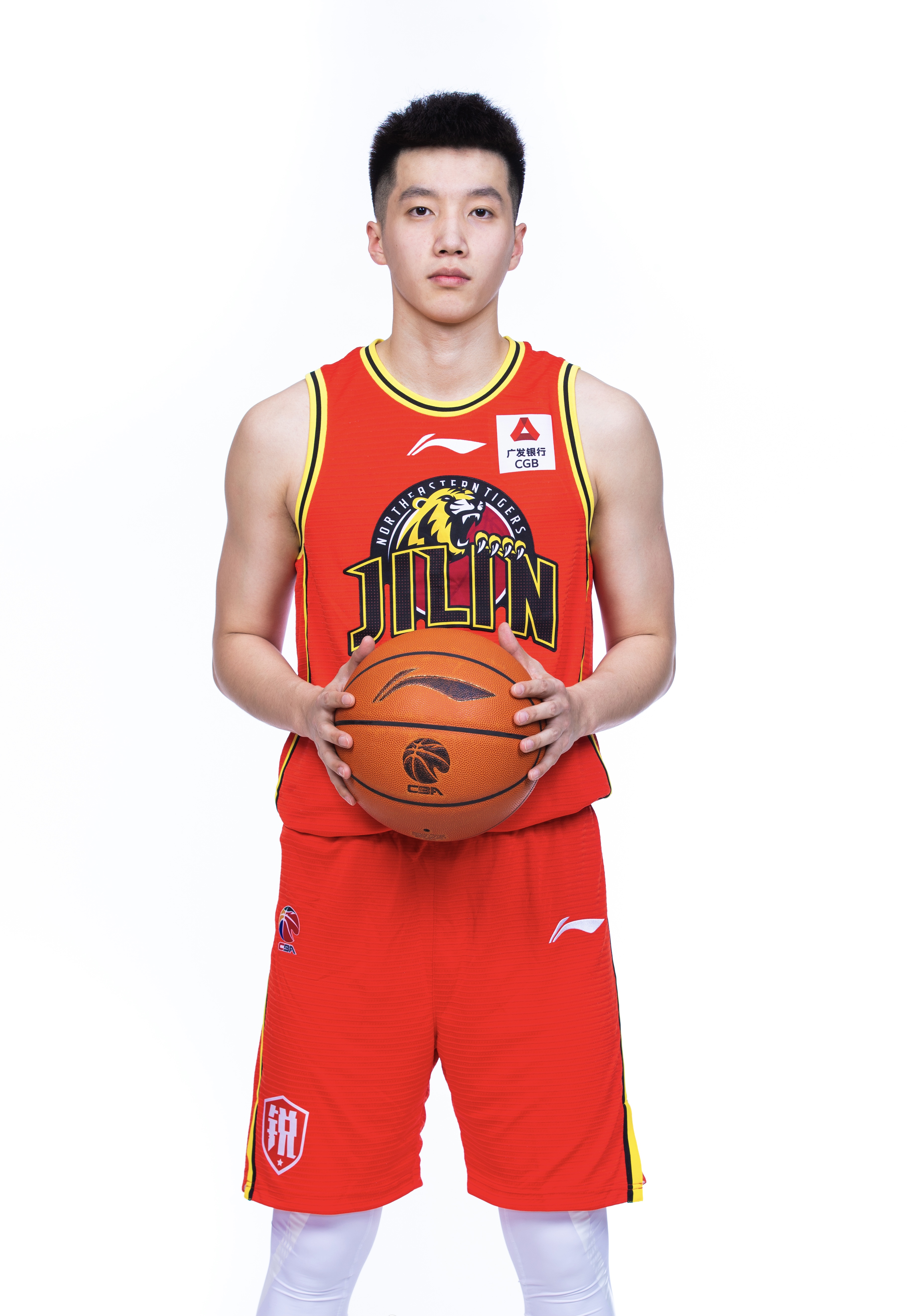 关于青年运动员脱颖而出,实力惊人!,气势如虹的信息 关于青年运动员脱颖而出,实力惊人!,气势如虹的信息