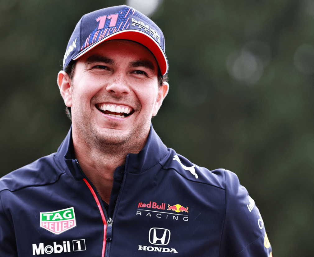 红牛二队翻盘雷诺车队，佩雷兹扛起全队