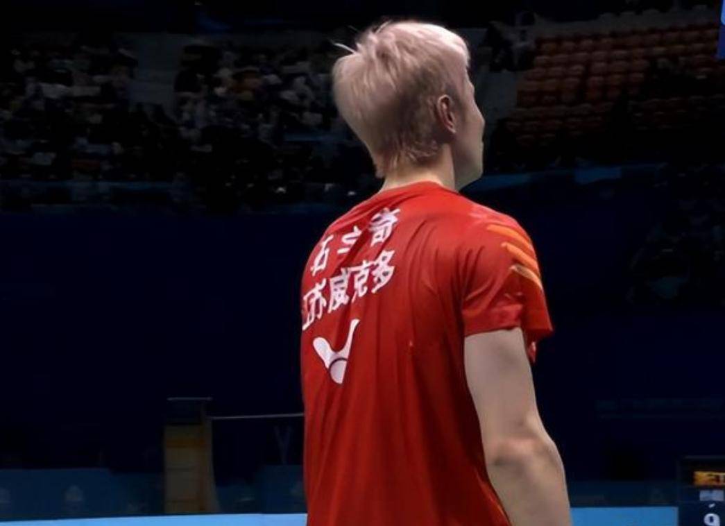 韩国队完胜泰国队，石宇奇带队取胜