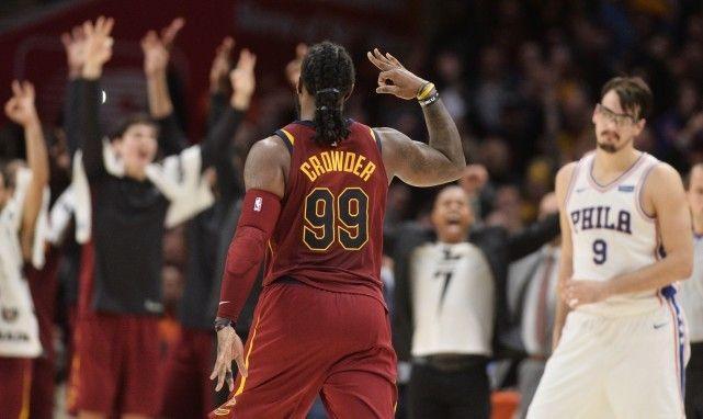 深圳队鏖战骑士，西亚卡姆统治全场