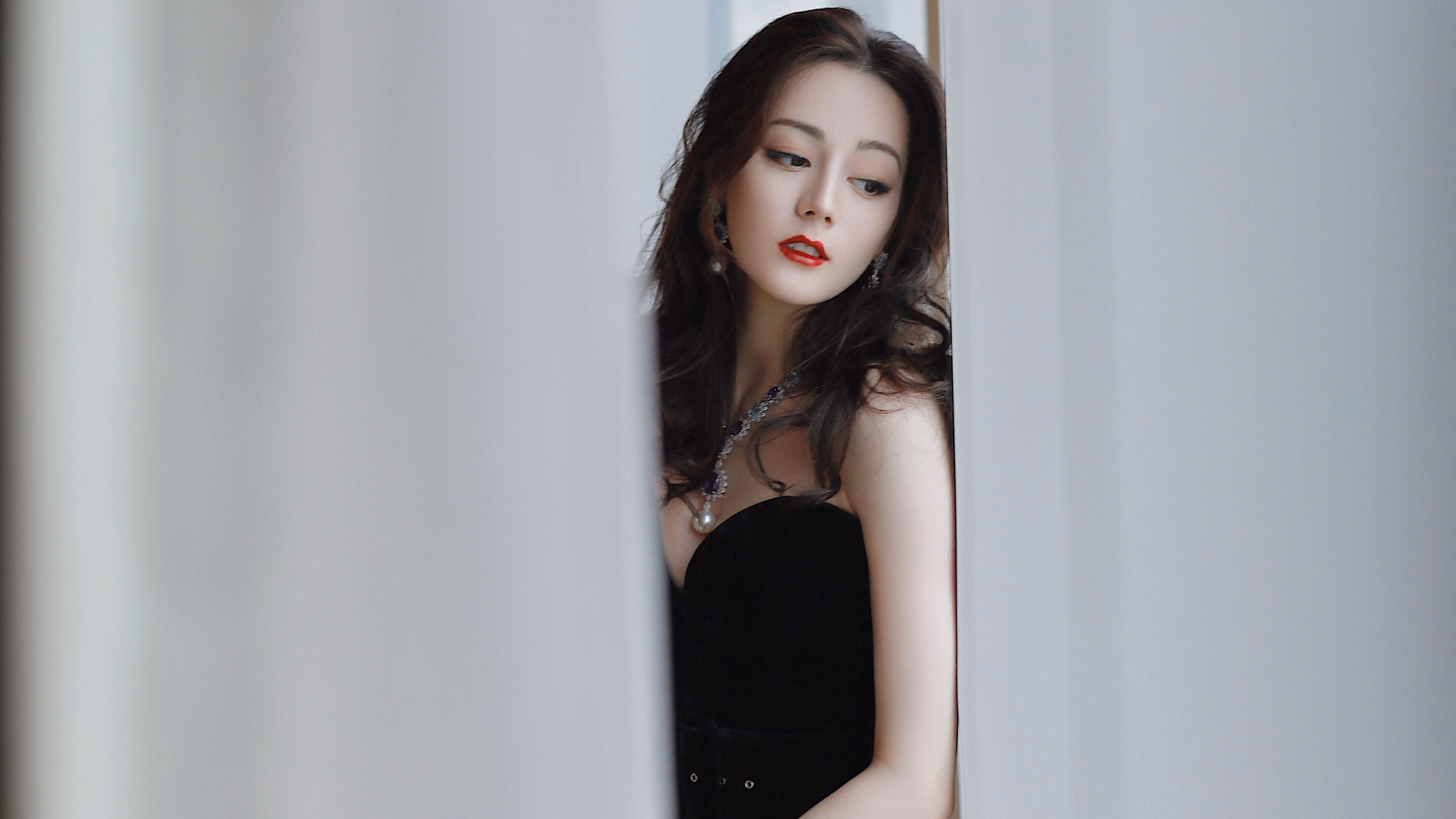 双线狂飙，意甲焦点战激战正酣，火箭强势晋级引爆NBA季后赛